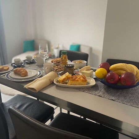 Appartamento Confortevole Deinze Luaran gambar