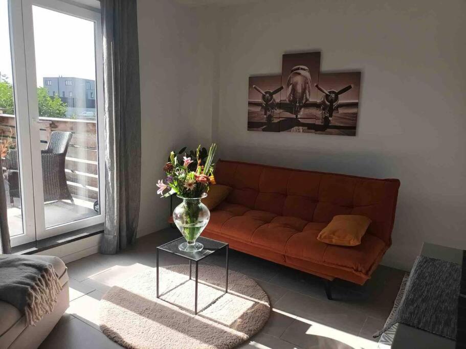 Appartamento Confortevole Deinze Luaran gambar